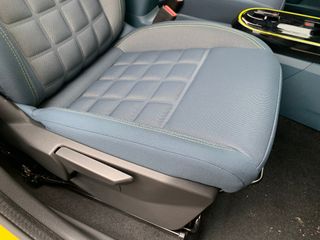 Voertuigafbeelding 30