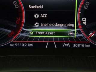 Voertuigafbeelding 12