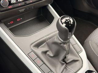 Voertuigafbeelding 19