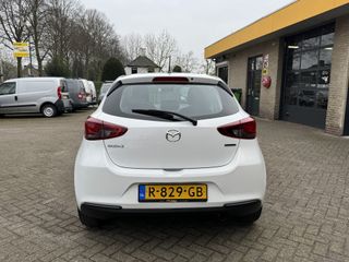 Voertuigafbeelding 17