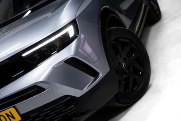 Voertuigafbeelding 17