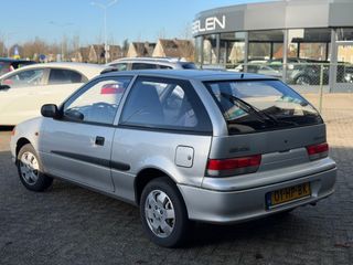 Voertuigafbeelding 3