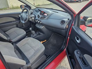 Voertuigafbeelding 13