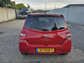 Voertuigafbeelding 3