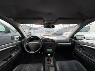 Voertuigafbeelding 3