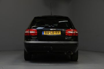 Voertuigafbeelding 5