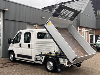 Voertuigafbeelding 2