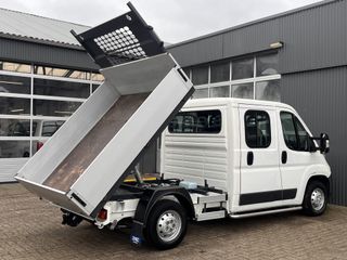 Voertuigafbeelding 3