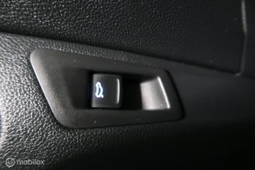 Voertuigafbeelding 36