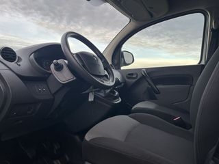 Voertuigafbeelding 8