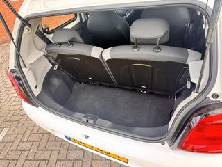 Voertuigafbeelding 25