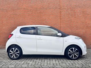 Voertuigafbeelding 3