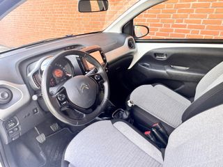 Voertuigafbeelding 7