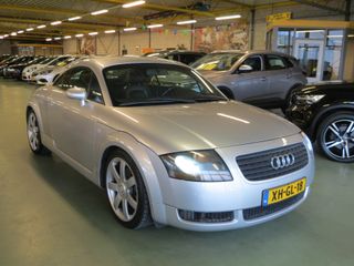 Voertuigafbeelding 21