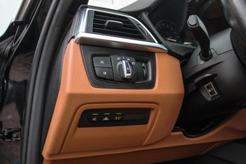 Voertuigafbeelding 39