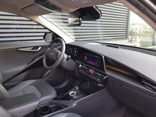 Voertuigafbeelding 8