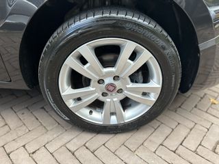 Voertuigafbeelding 15