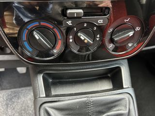 Voertuigafbeelding 32