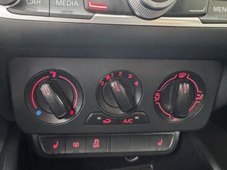 Voertuigafbeelding 37