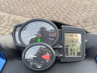 Voertuigafbeelding 10