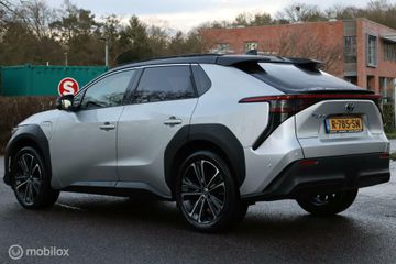 Voertuigafbeelding 5