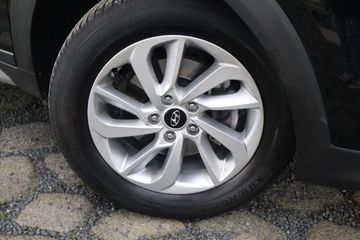 Voertuigafbeelding 6