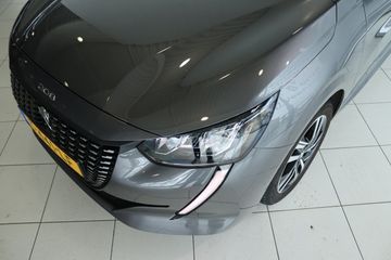 Voertuigafbeelding 6