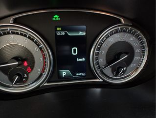 Voertuigafbeelding 15