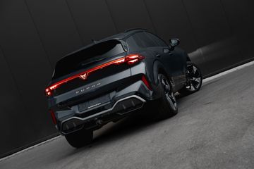 Voertuigafbeelding 6