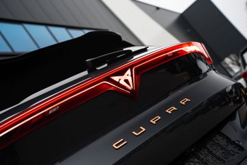 Voertuigafbeelding 9