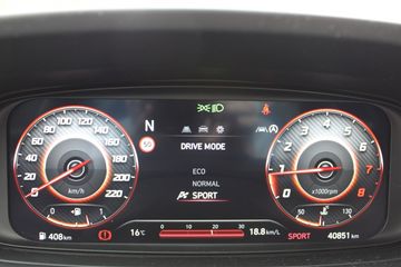 Voertuigafbeelding 11