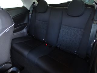 Voertuigafbeelding 14