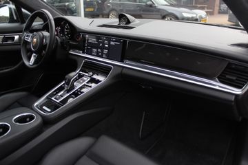 Voertuigafbeelding 12