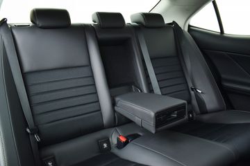 Voertuigafbeelding 11