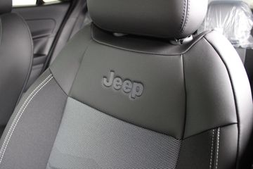 Voertuigafbeelding 37