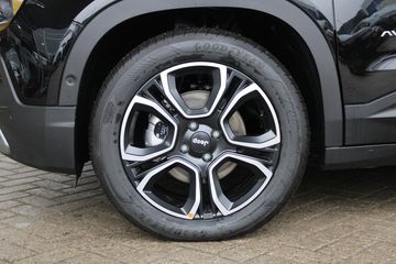 Voertuigafbeelding 8