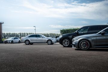 Voertuigafbeelding 12