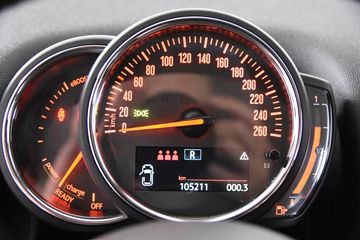 Voertuigafbeelding 17