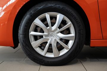 Voertuigafbeelding 3