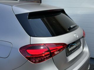 Voertuigafbeelding 13