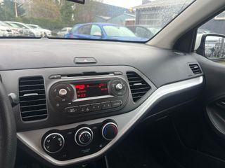 Voertuigafbeelding 12