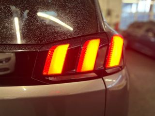 Voertuigafbeelding 9