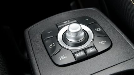 Voertuigafbeelding 23