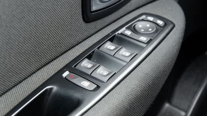 Voertuigafbeelding 24