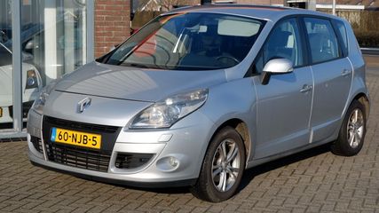 Voertuigafbeelding 4