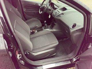 Voertuigafbeelding 5