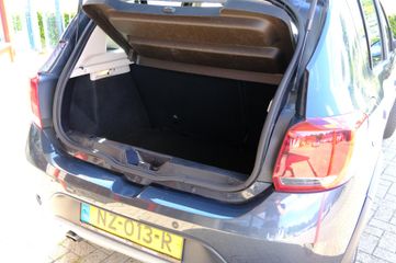 Voertuigafbeelding 8