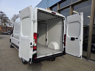 Voertuigafbeelding 11