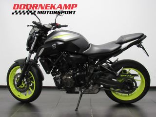 Voertuigafbeelding 3