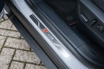 Voertuigafbeelding 46